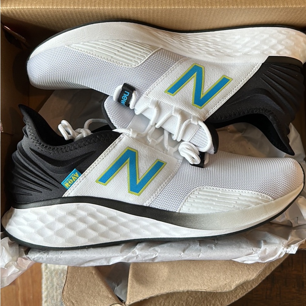 Men’s New Balance Fresh Foam Sneakers